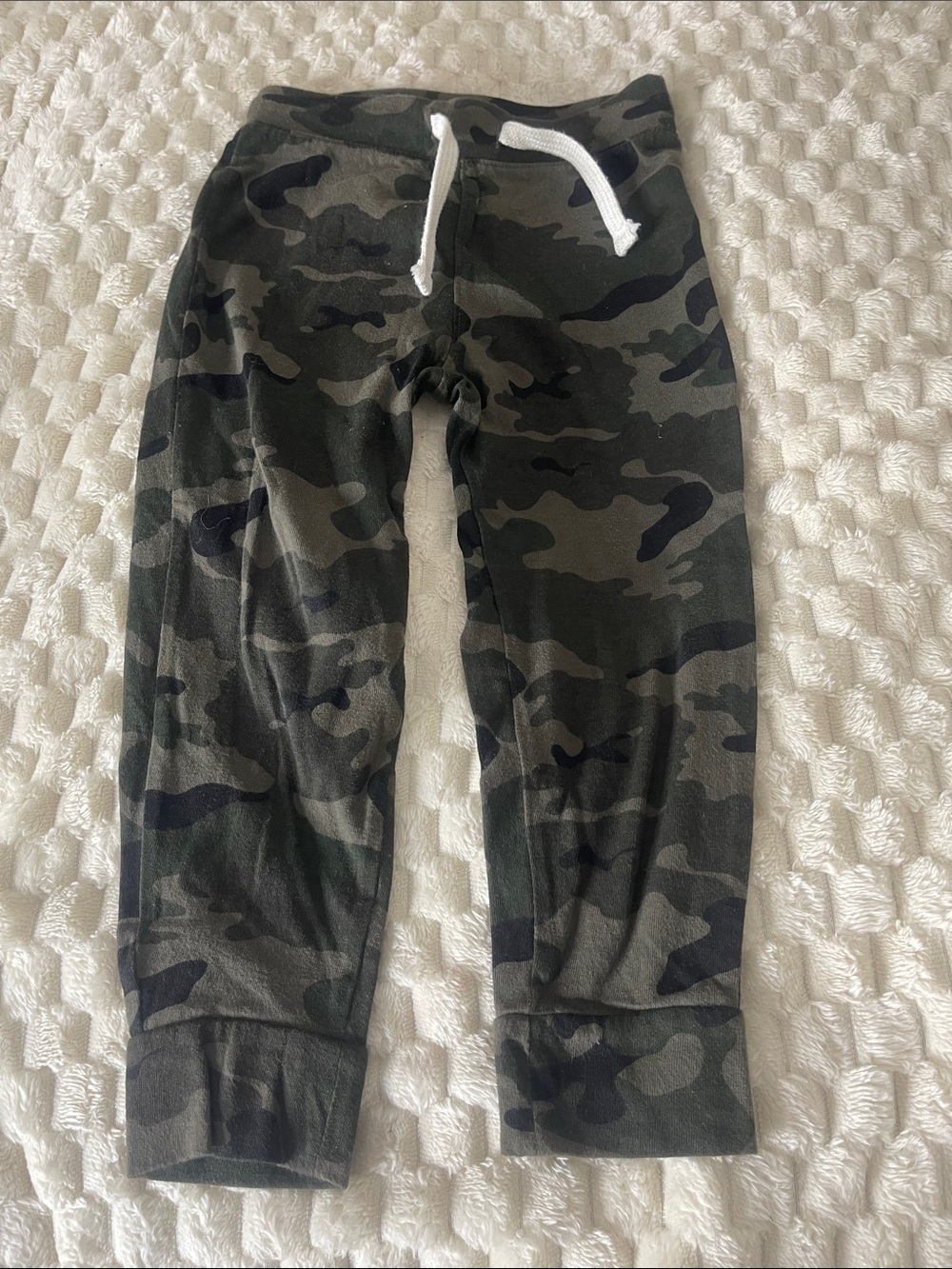 Old Navy Green & Black Camo Jogger Pants with White Drawstring